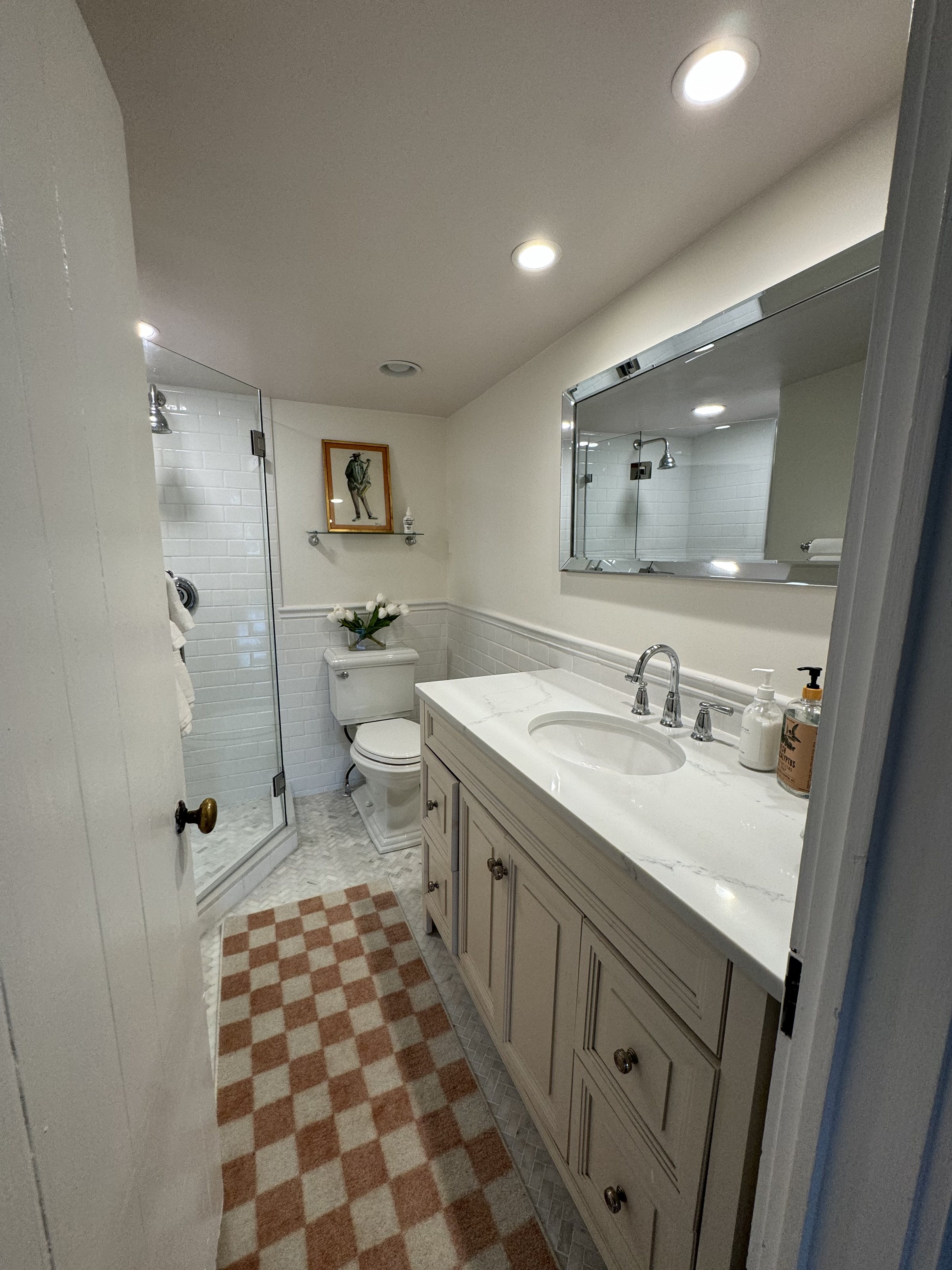 The River Deck — bathroom master