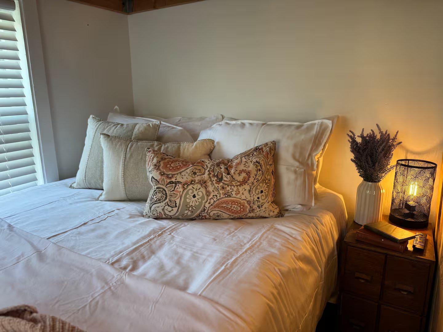 Main St Hideaway — bedroom one